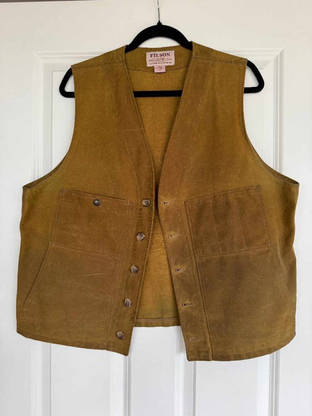 Filson Oil Finish Tin Cloth Work Vest Tan Brown Men’s 44 Heritage Made USA